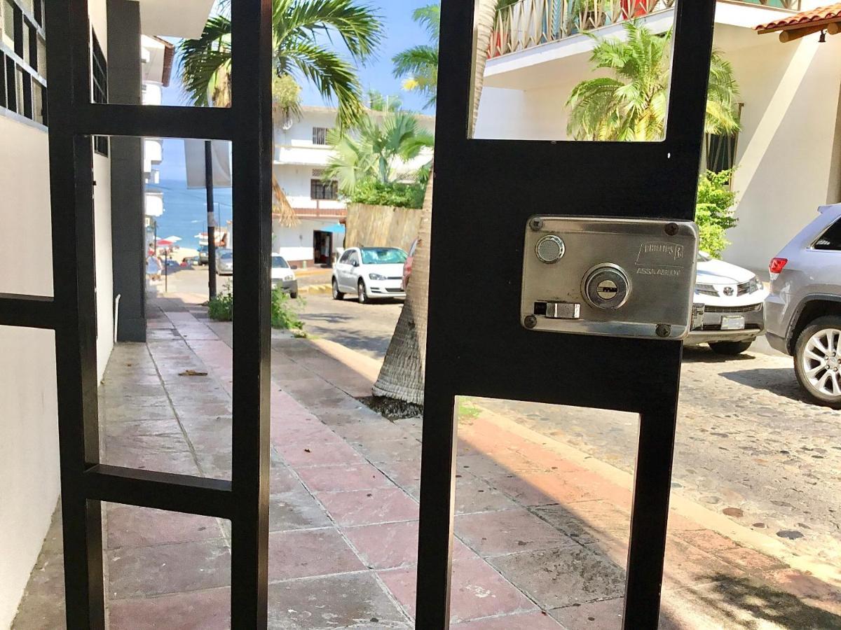 Pilitas Apartments Vallarta プエルトバラータ エクステリア 写真