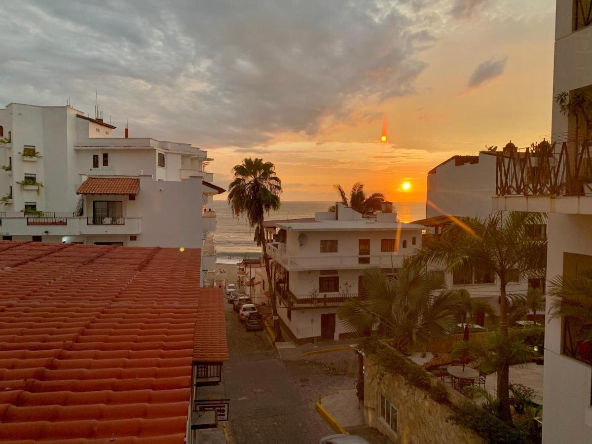 Pilitas Apartments Vallarta プエルトバラータ エクステリア 写真