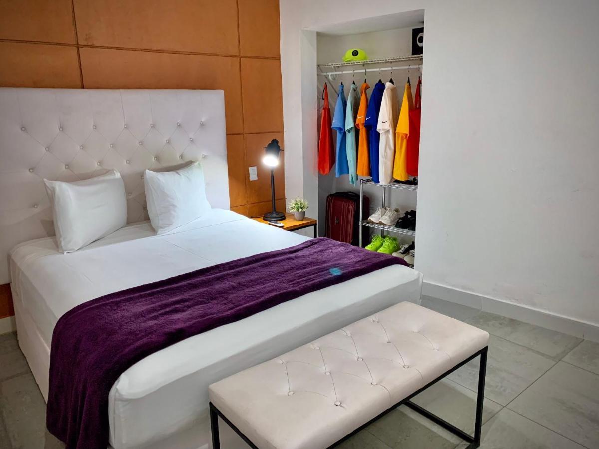 Pilitas Apartments Vallarta プエルトバラータ エクステリア 写真