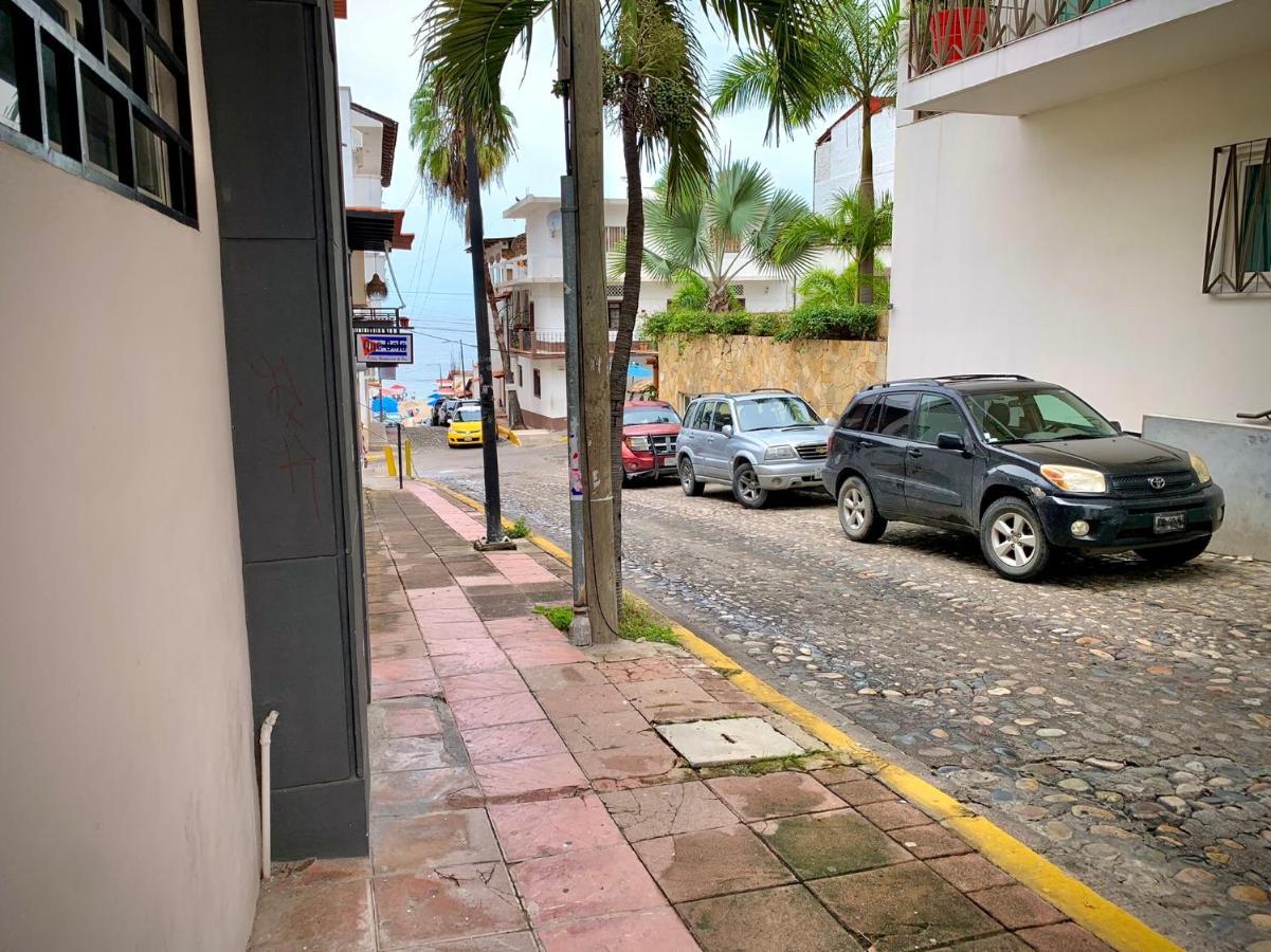 Pilitas Apartments Vallarta プエルトバラータ エクステリア 写真